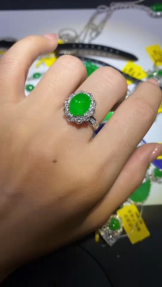 【闪购商品】翡翠戒指18K金镶嵌18k金戒指