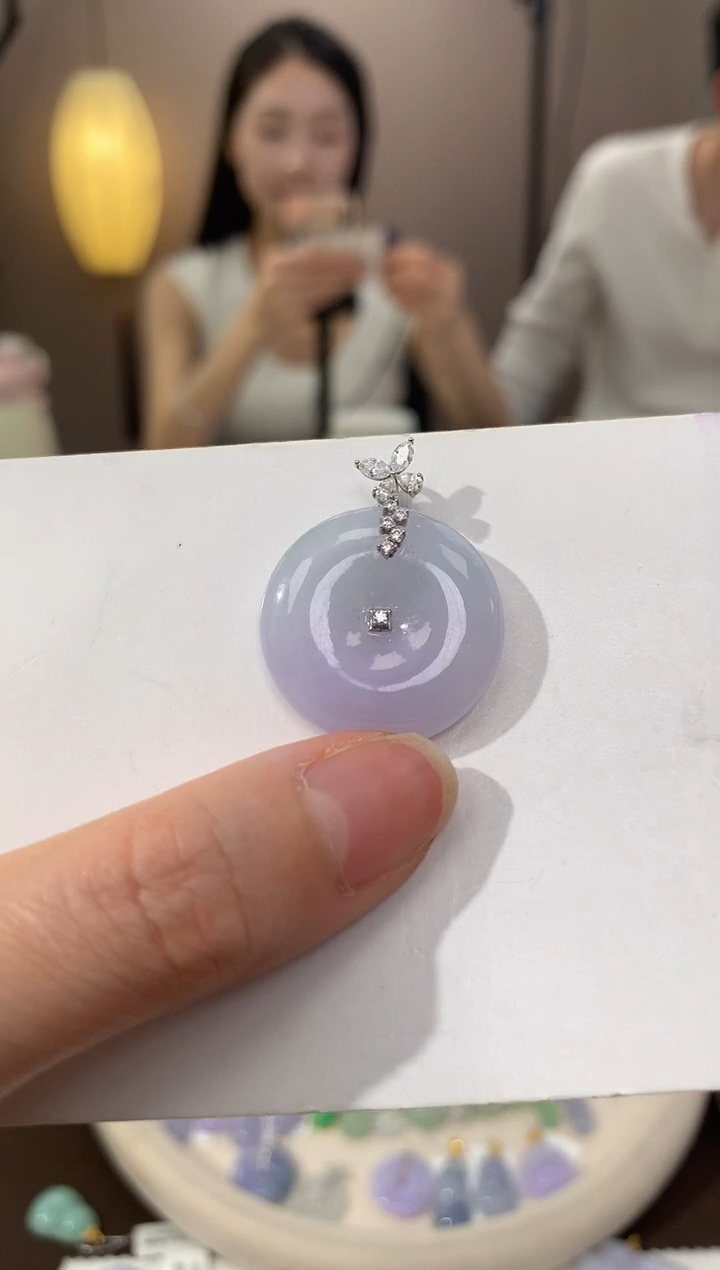 翡翠18K金镶嵌颈饰天然缅甸a货翡翠