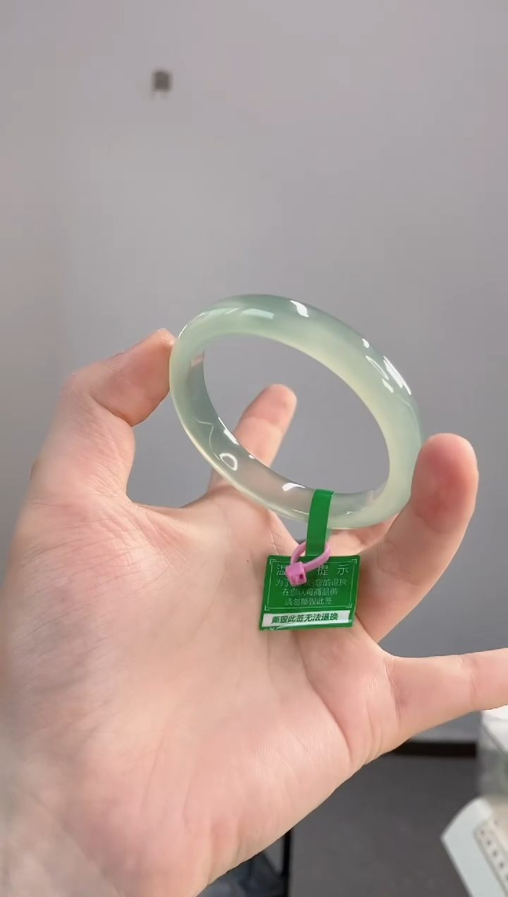 【闪购商品】玛瑙/玉髓手镯未镶嵌54圈