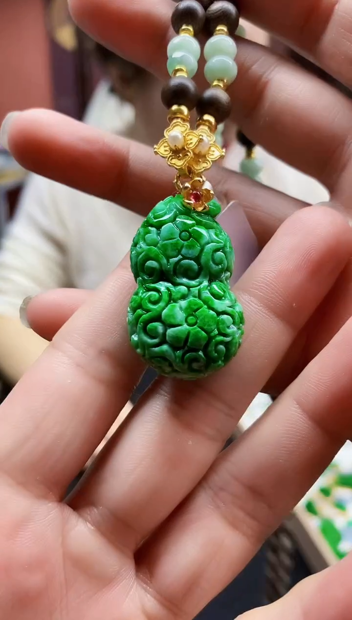 颈饰未镶嵌翡翠翡翠吊坠-21