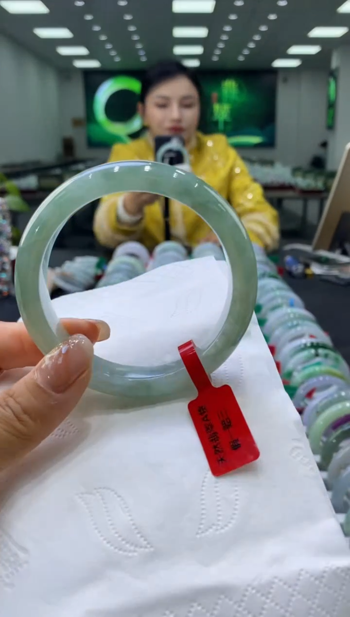 未镶嵌手镯翡翠00005421