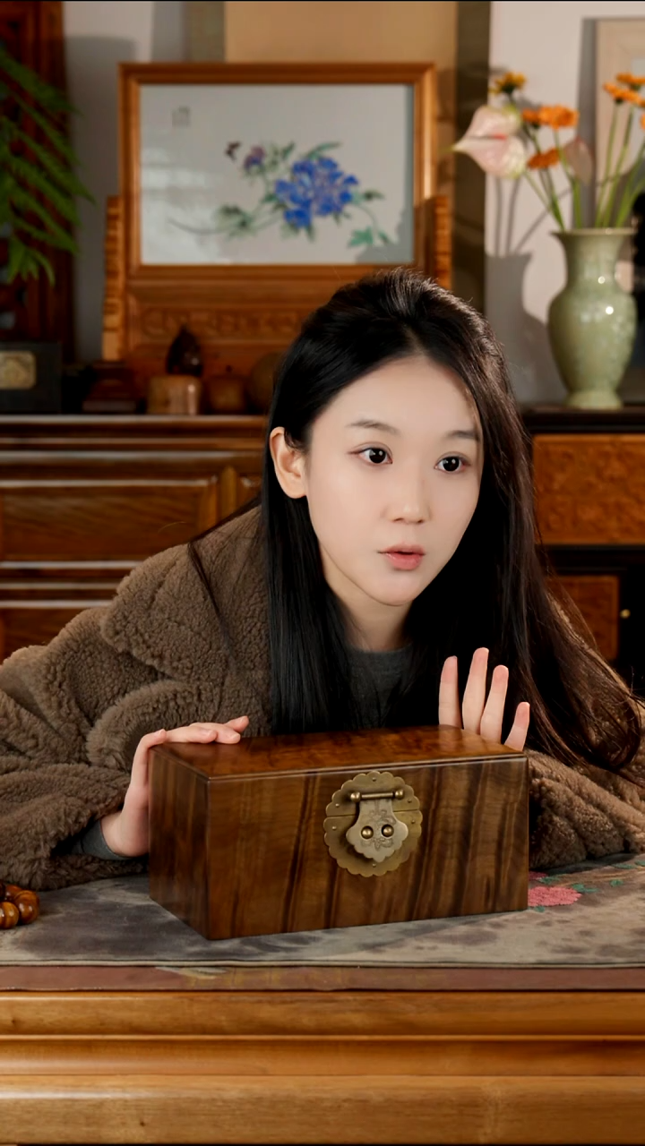 金丝楠黄料帝王黄首饰盒