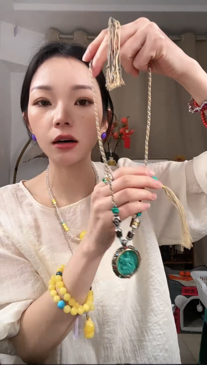 【闪购商品】树脂制品E573EEEEEEEEEE