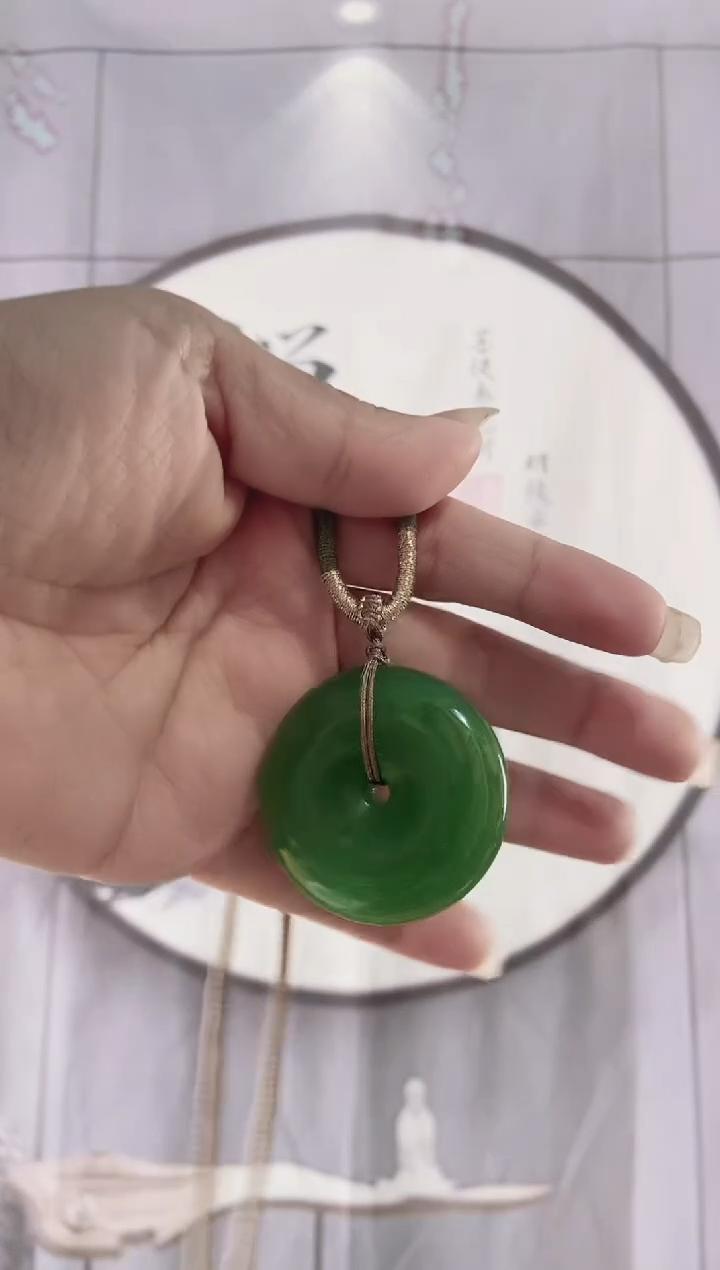 未镶嵌东陵石颈饰（40平安扣）多样性发货