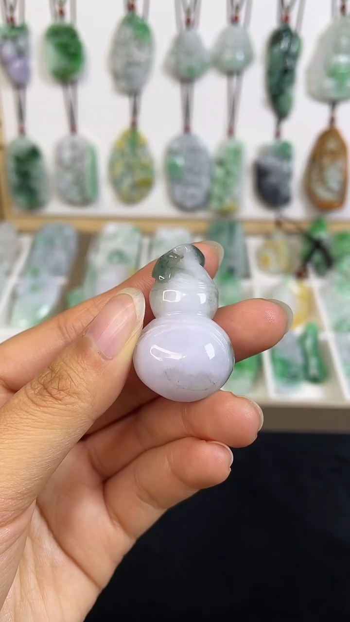 颈饰未镶嵌翡翠1