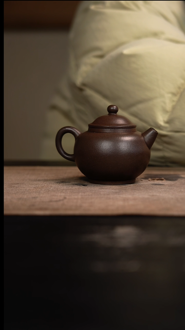 【闪购商品】紫砂茶壶巨轮珠段泥柴烧140cc