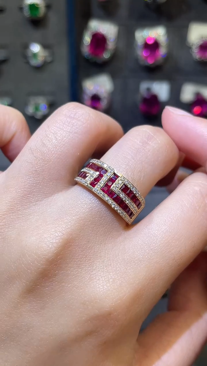 【闪购商品】红宝石戒指18K金镶嵌/1.26ct