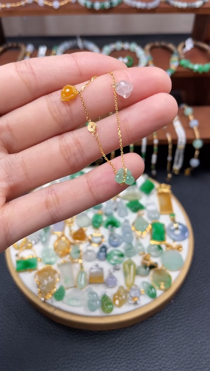 【闪购商品】翡翠套链18K金镶嵌多样性发货一条  JK615