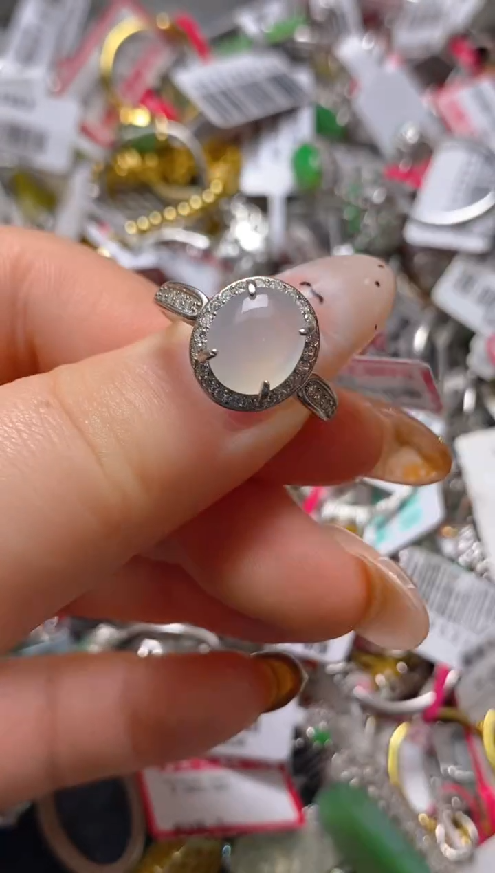 银S925镶嵌戒指翡翠百内无证书