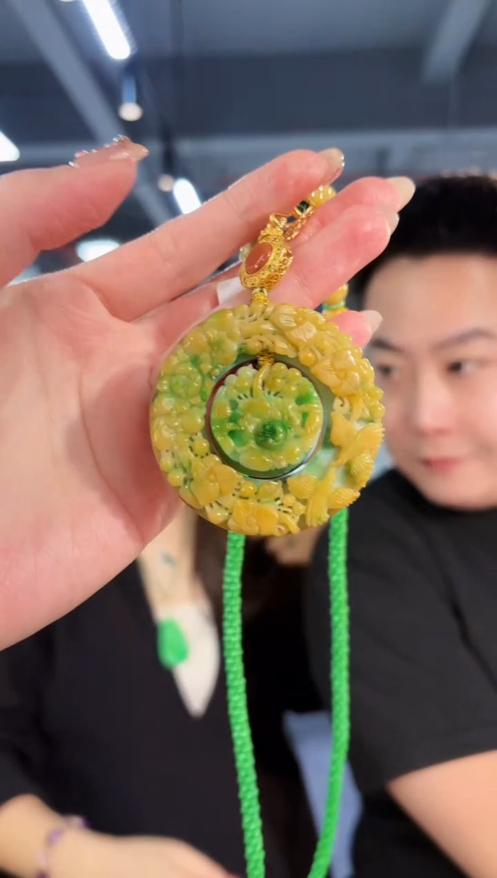 【闪购商品】翡翠颈饰未镶嵌缅料A货/支持复检/一件