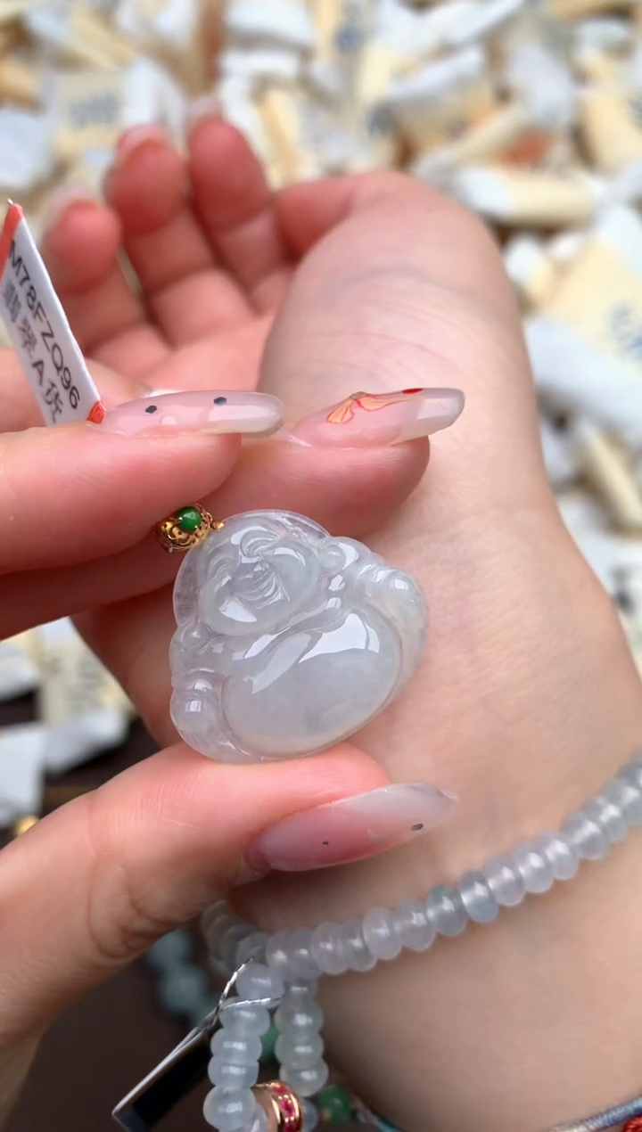 【闪购商品】翡翠挂件18K金镶嵌—