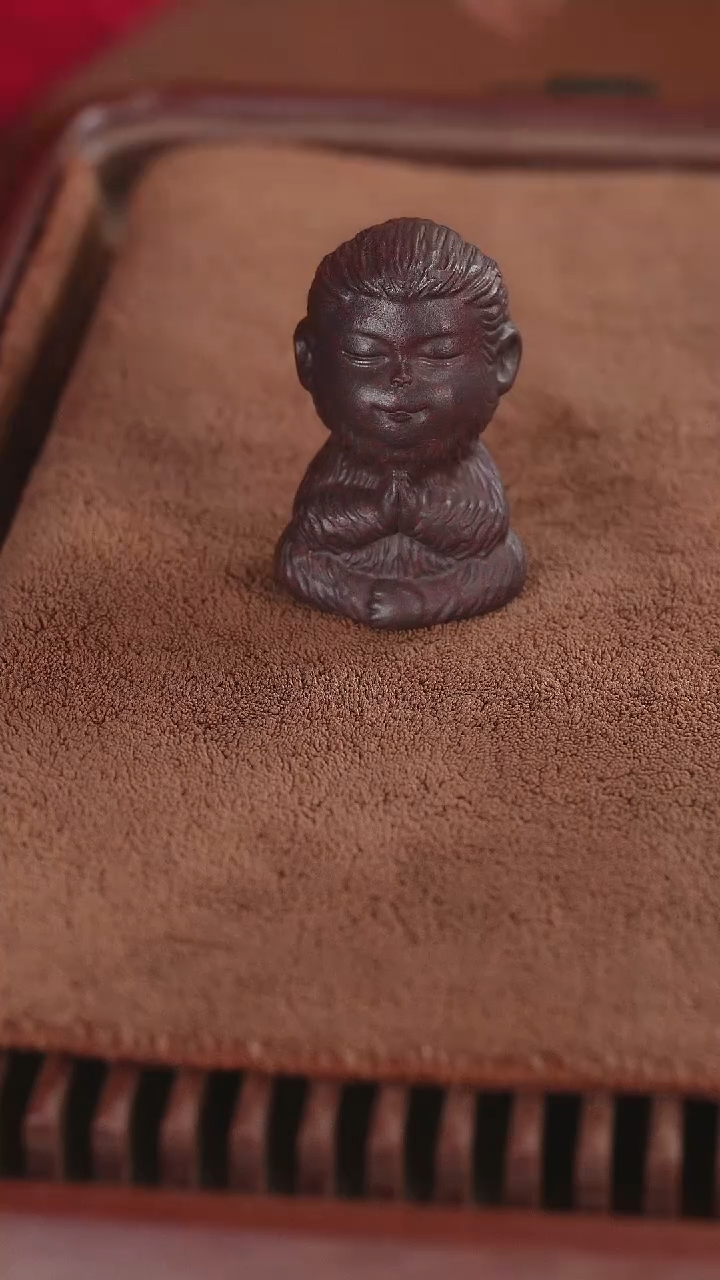 【闪购商品】紫砂茶宠铁血砂悟空