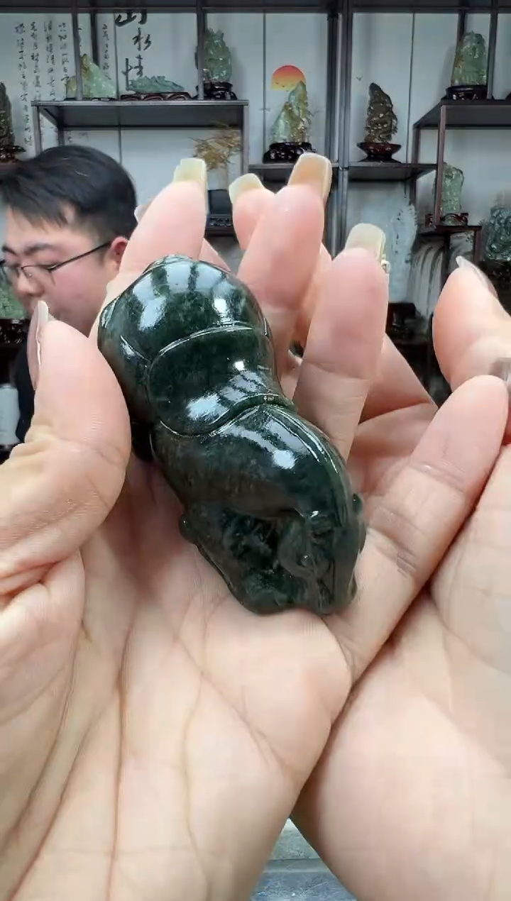 未镶嵌和田玉把件1