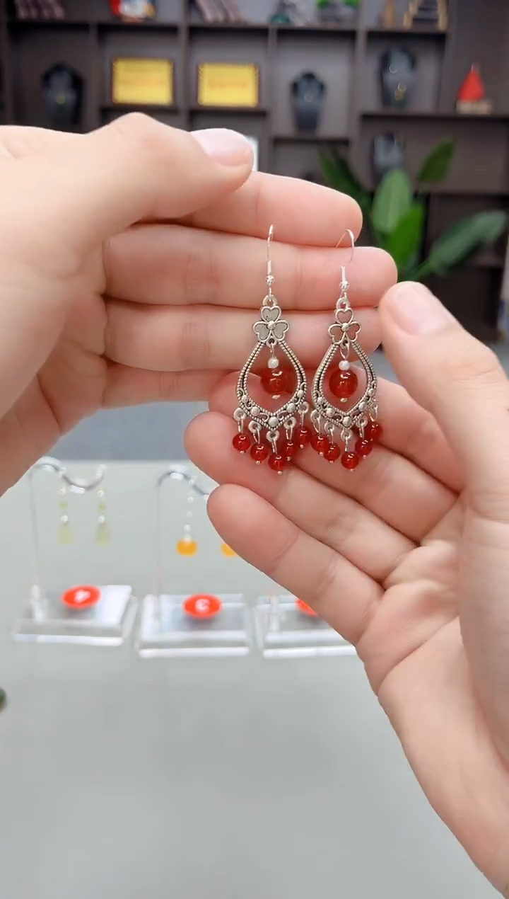 未镶嵌耳饰玛瑙/玉髓103000