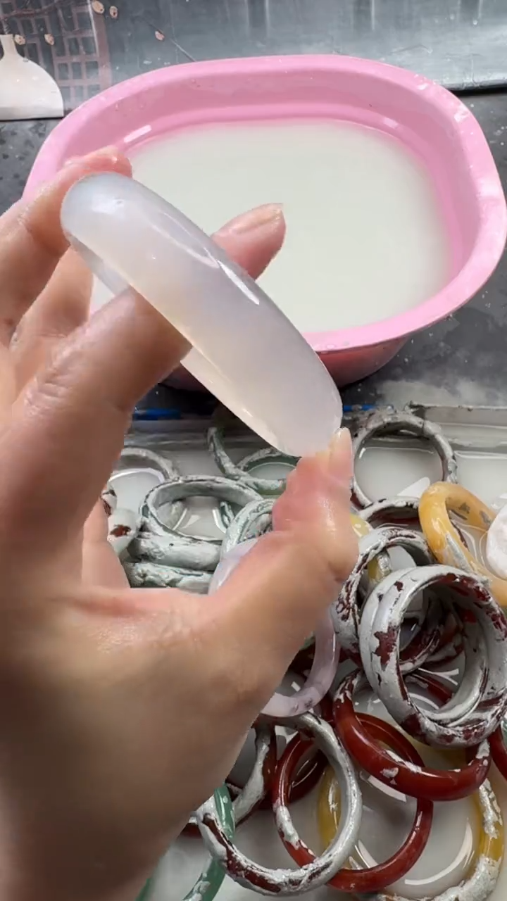 【闪购商品】玛瑙/玉髓手镯未镶嵌57