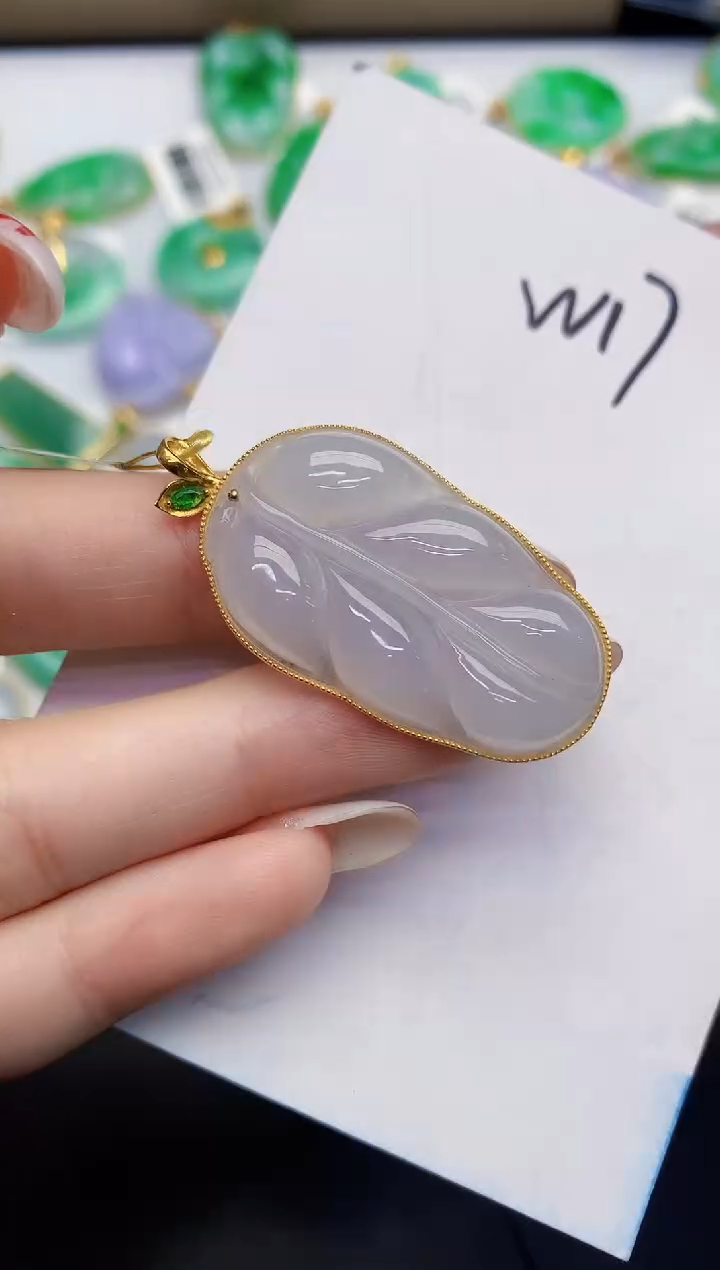 【闪购商品】翡翠颈饰18K金镶嵌0000000000