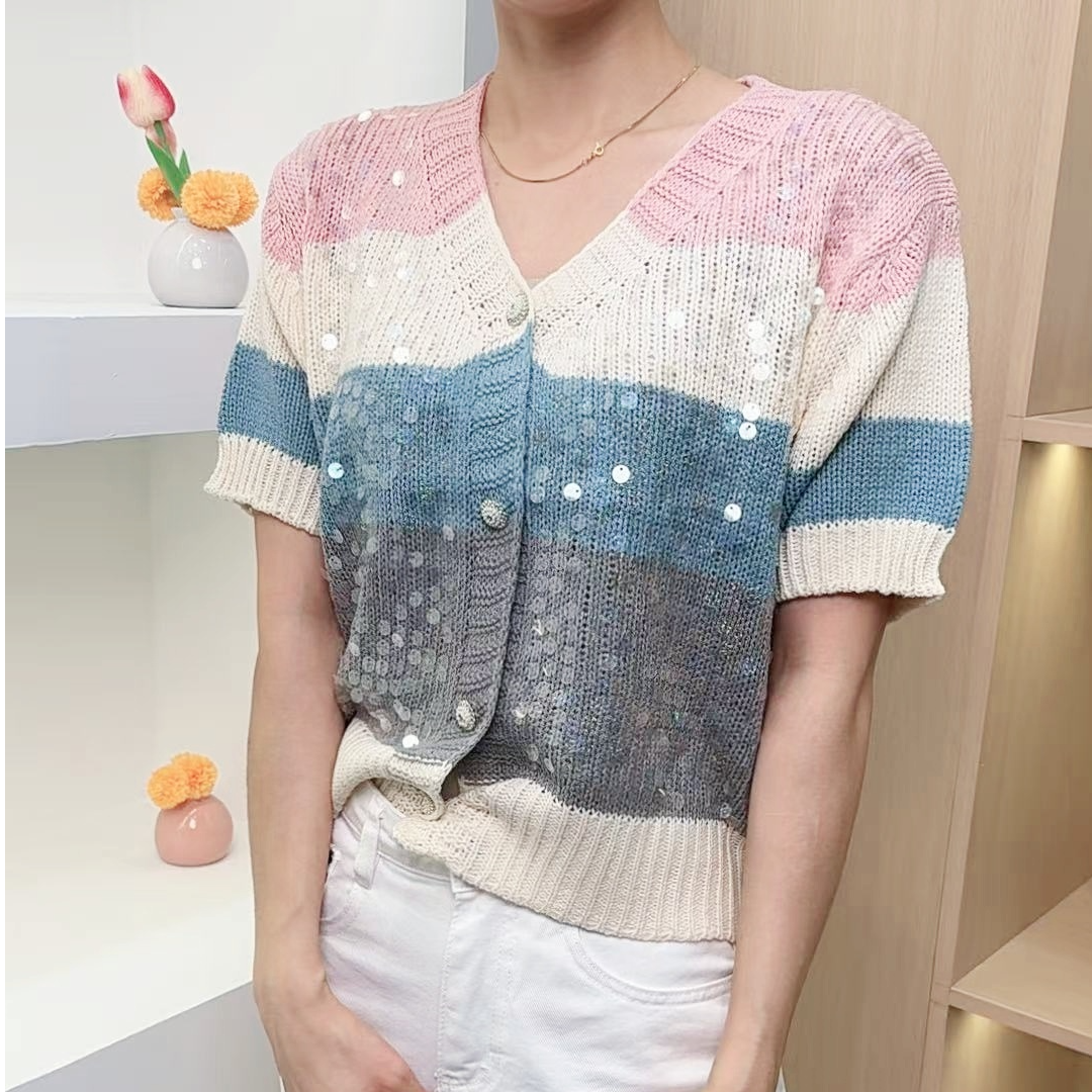 薄款V领条纹冰丝短袖针织衫女2024新款夏季时尚洋气减龄亮片上衣