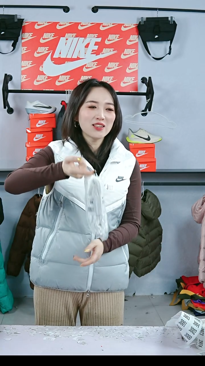 闪购编码运动衣以直播间过款为准尺码袜子长