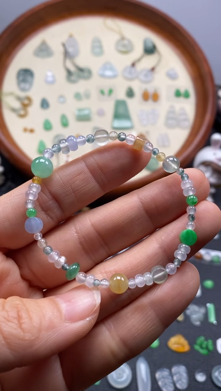 颈饰未镶嵌翡翠高冰多宝珠子1串/芬