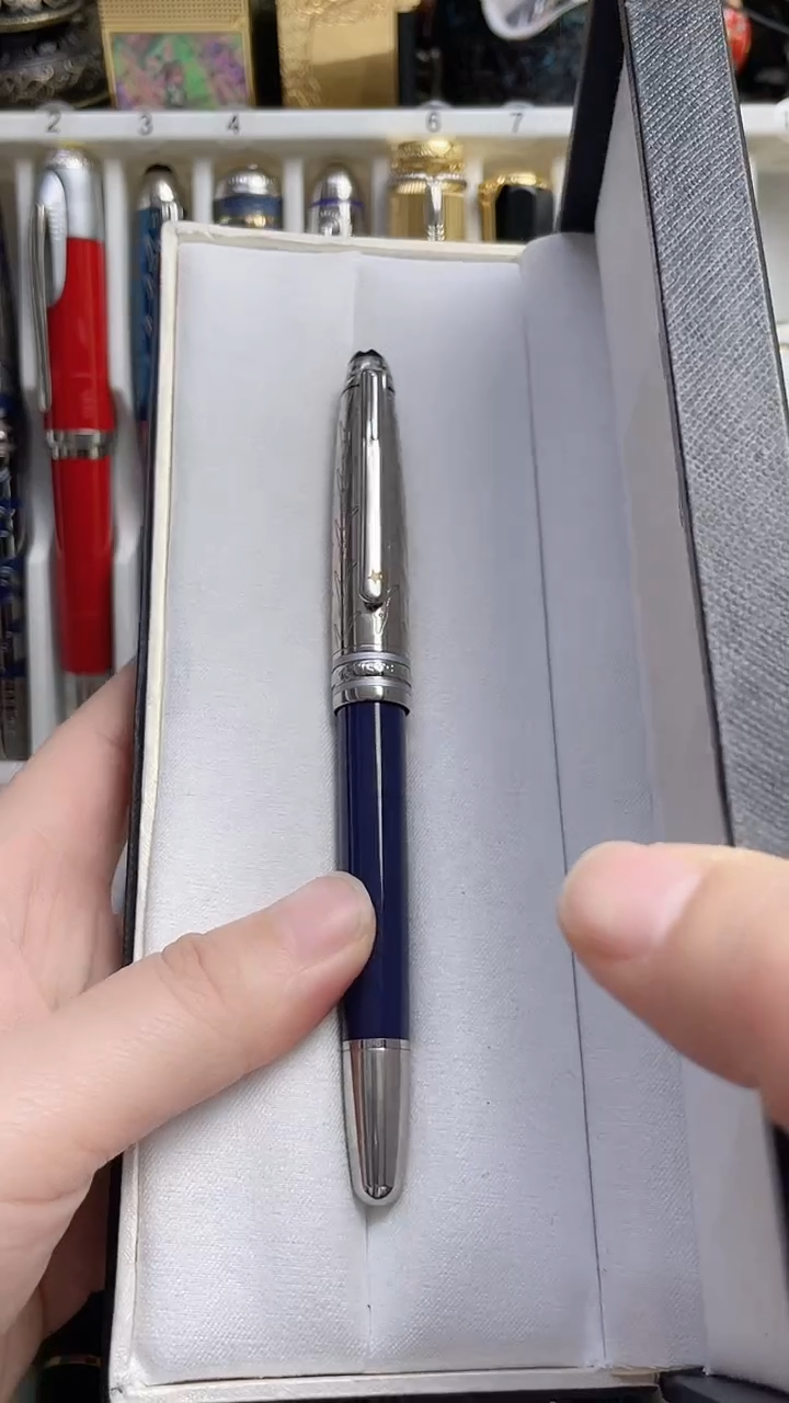 m'mm'm'g'g'g'gg'g'g钢笔