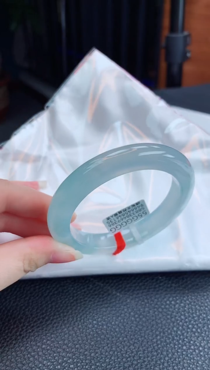 【闪购商品】翡翠手镯未镶嵌缅甸天然翡翠A货手镯