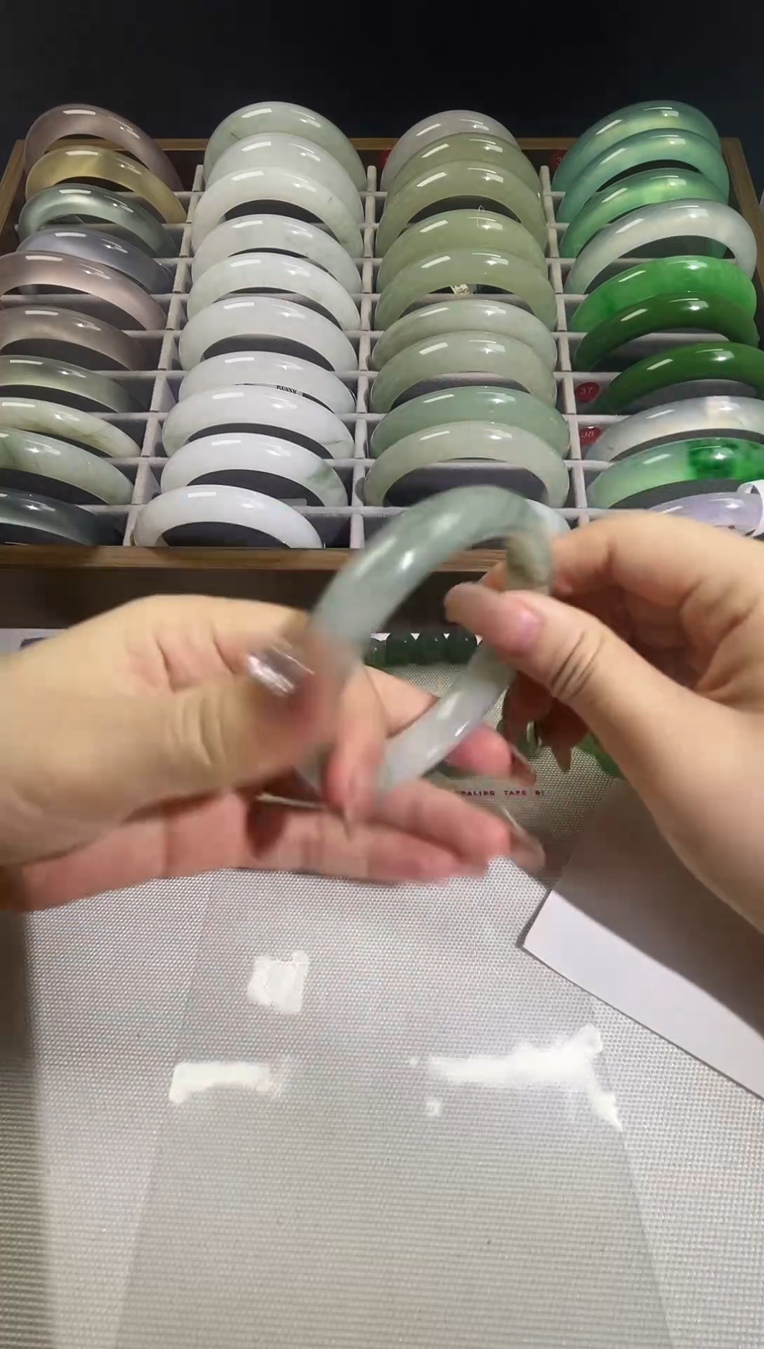 灵动飘花高货毕业款手镯