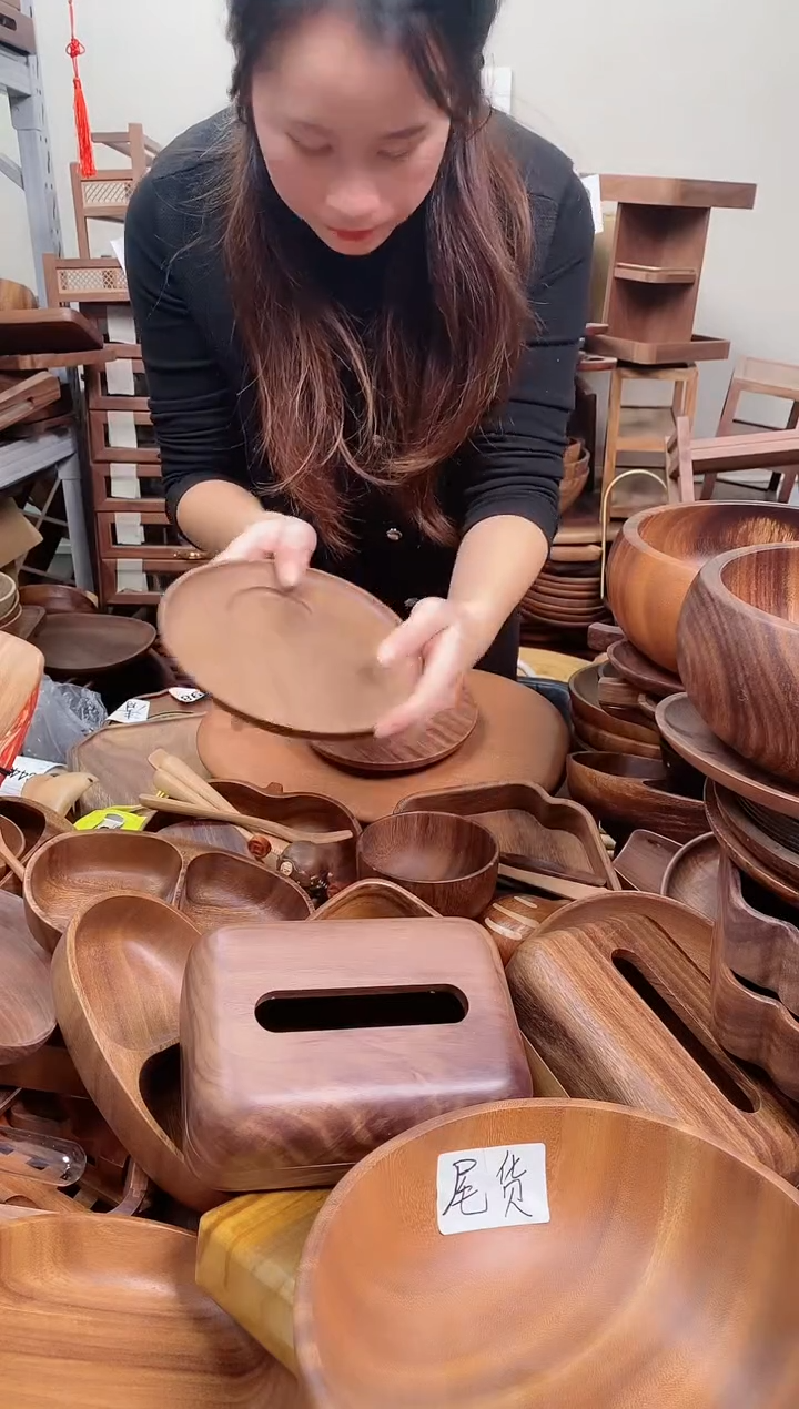 木 北美黑胡桃木带凹槽圆盘18*2cm  整木  A   发2个