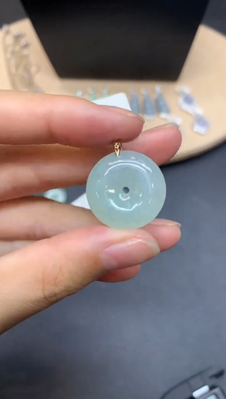 【闪购商品】翡翠吊坠(不含链)18K金镶嵌平安扣【无服务费】