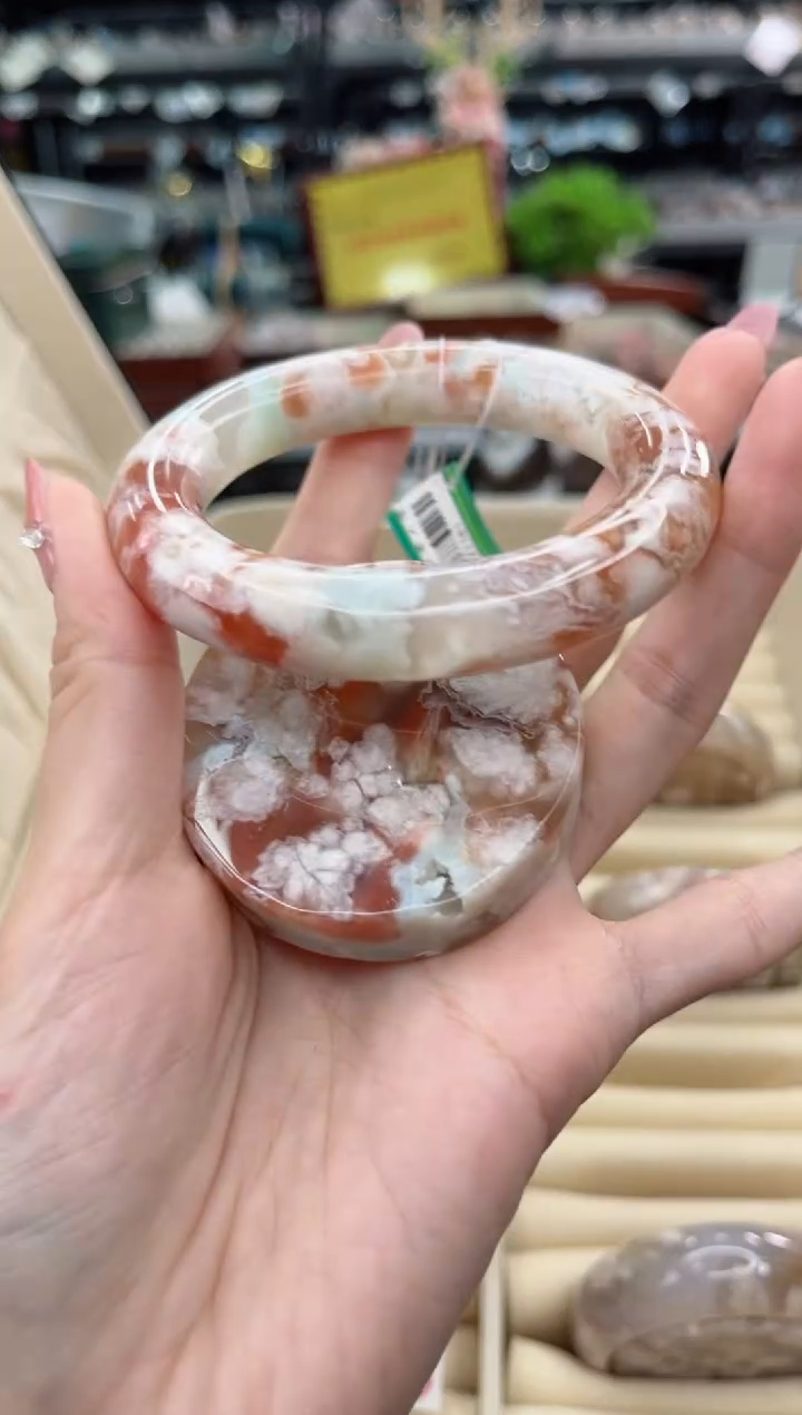 【闪购商品】石英质玉手镯未镶嵌56圈口（赠品镯心）S921181