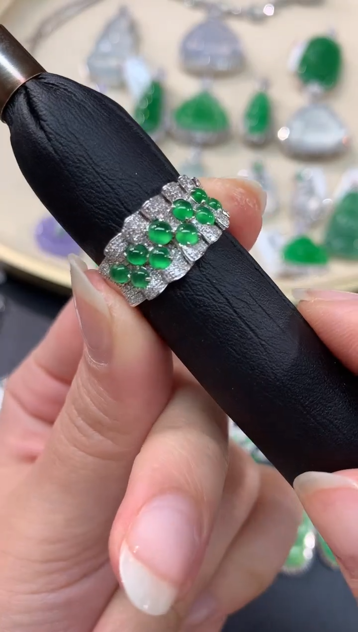 【闪购商品】翡翠戒指18K金镶嵌A455|11000