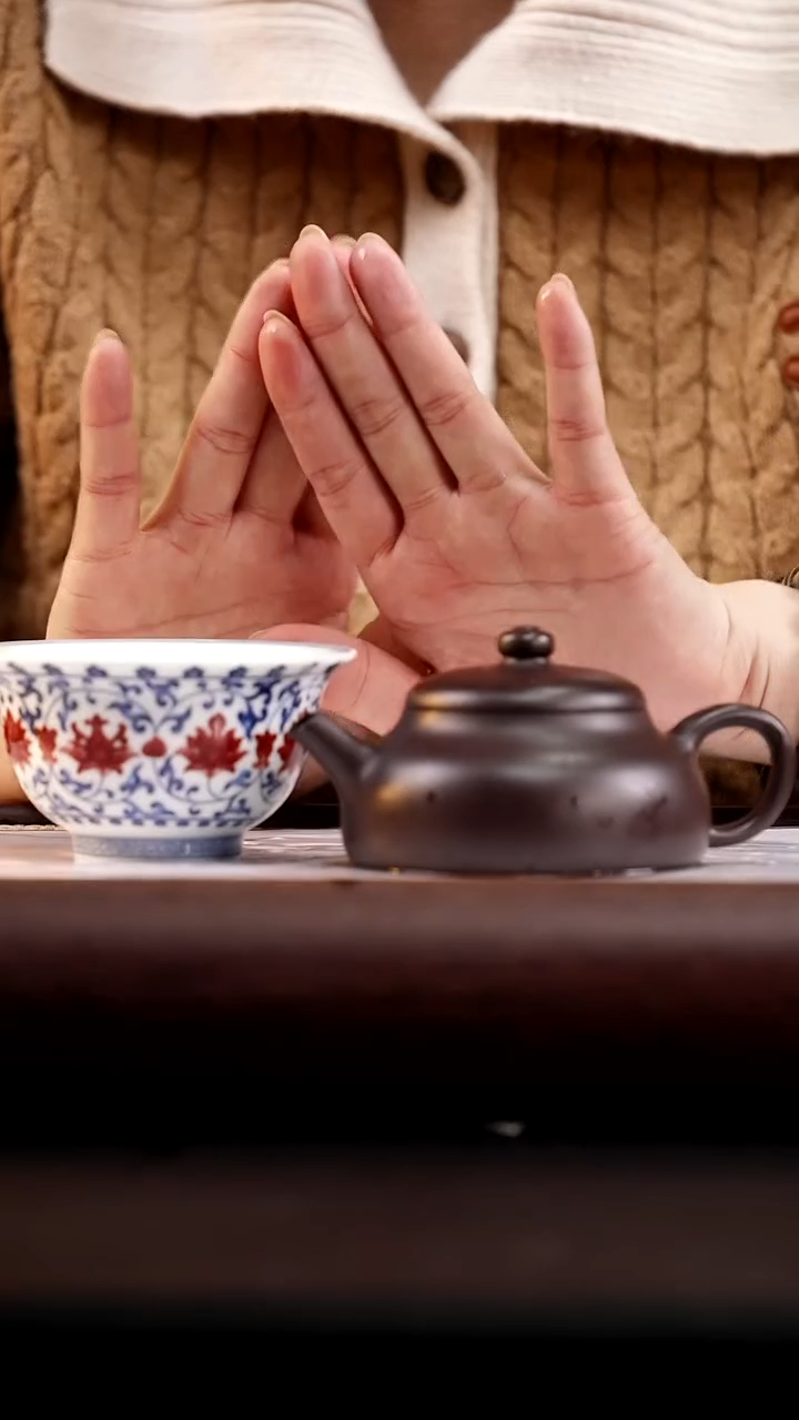 茶壶紫砂黑紫泥悦景