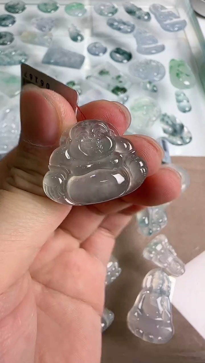 【闪购商品】翡翠吊坠(不含链)未镶嵌...