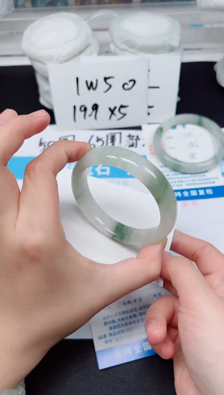 【闪购商品】石英质玉手镯未镶嵌G223-58.6