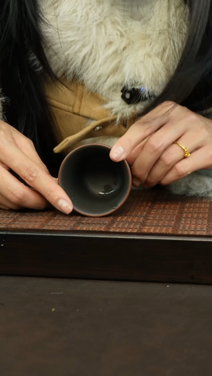 【闪购商品】坭兴陶纯手工黑金刚80cc