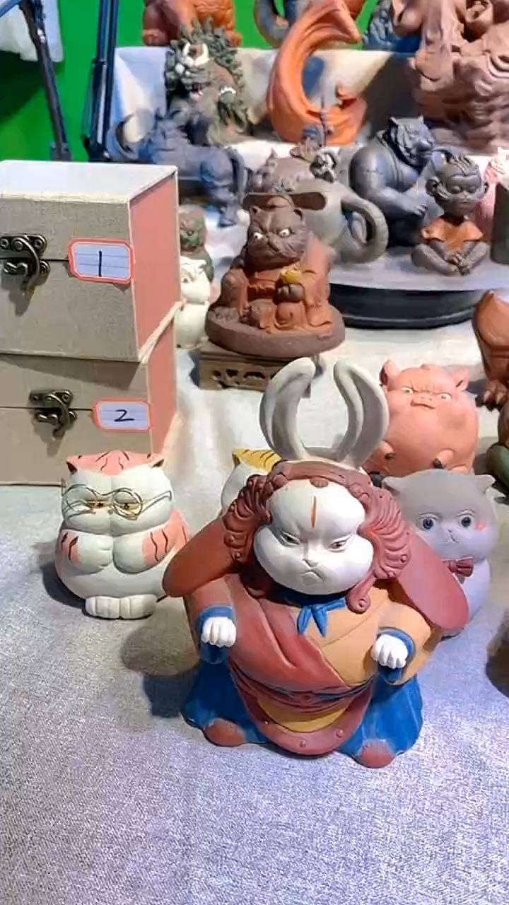 泥塑?****?紫砂茶宠卯兔挂帅