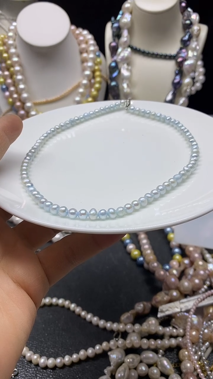 颈饰未镶嵌淡水珍珠多人