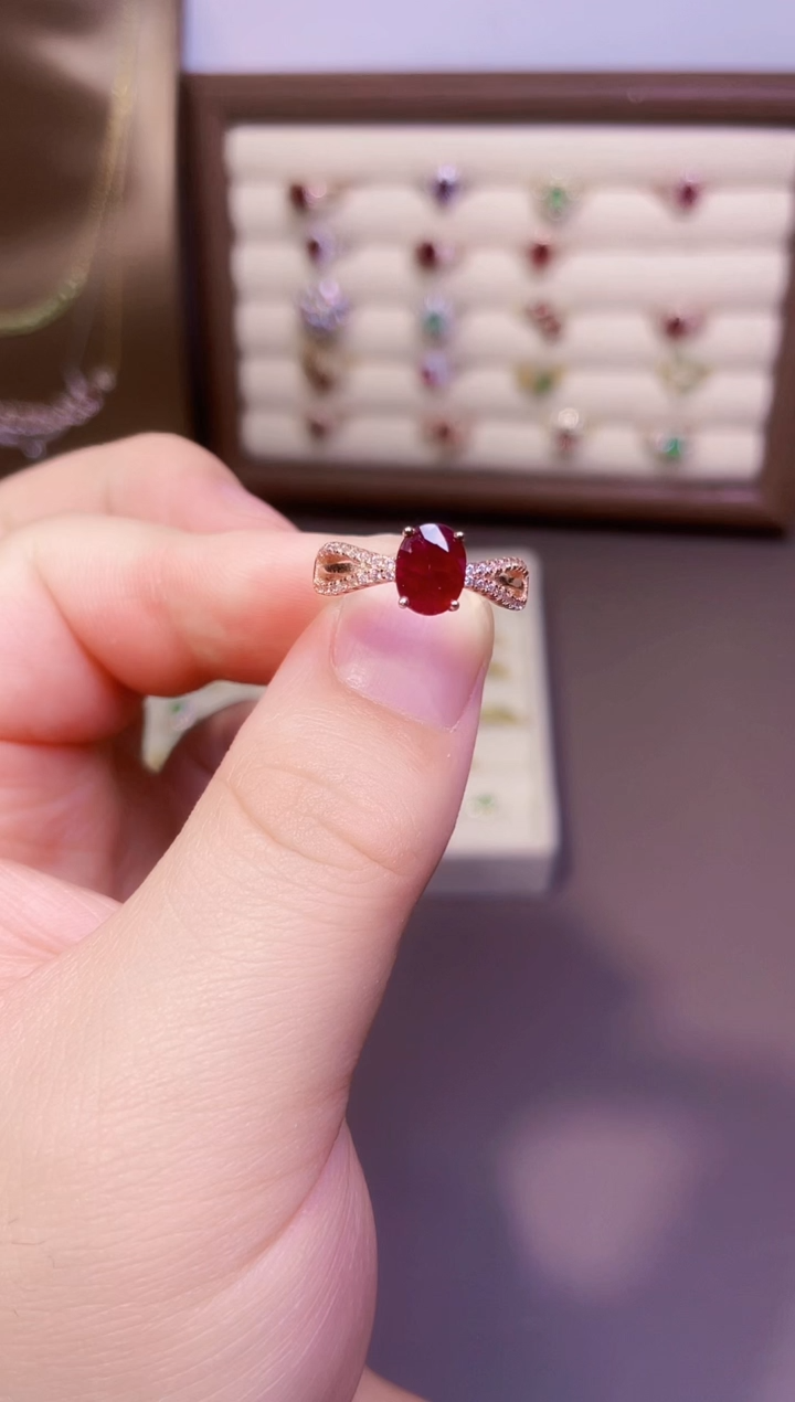【闪购商品】红宝石戒指银S925镶嵌一枚