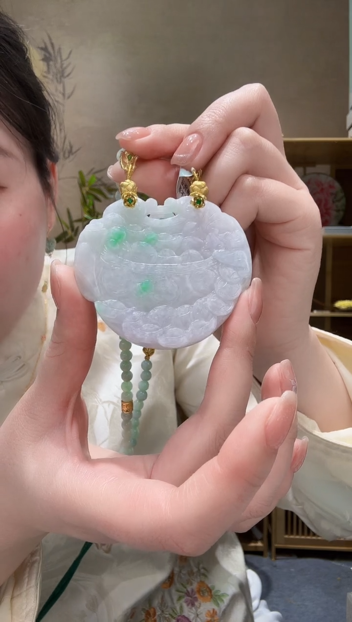 【闪购商品】翡翠颈饰未镶嵌吊坠