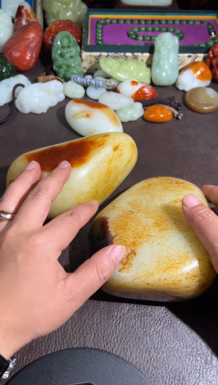 未镶嵌和田玉把件昆****.和田玉