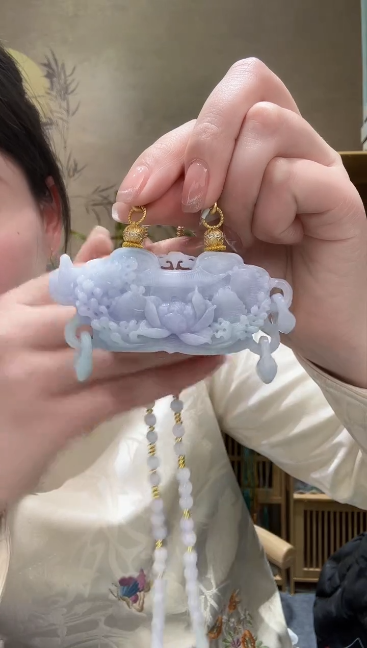 【闪购商品】翡翠颈饰未镶嵌吊坠