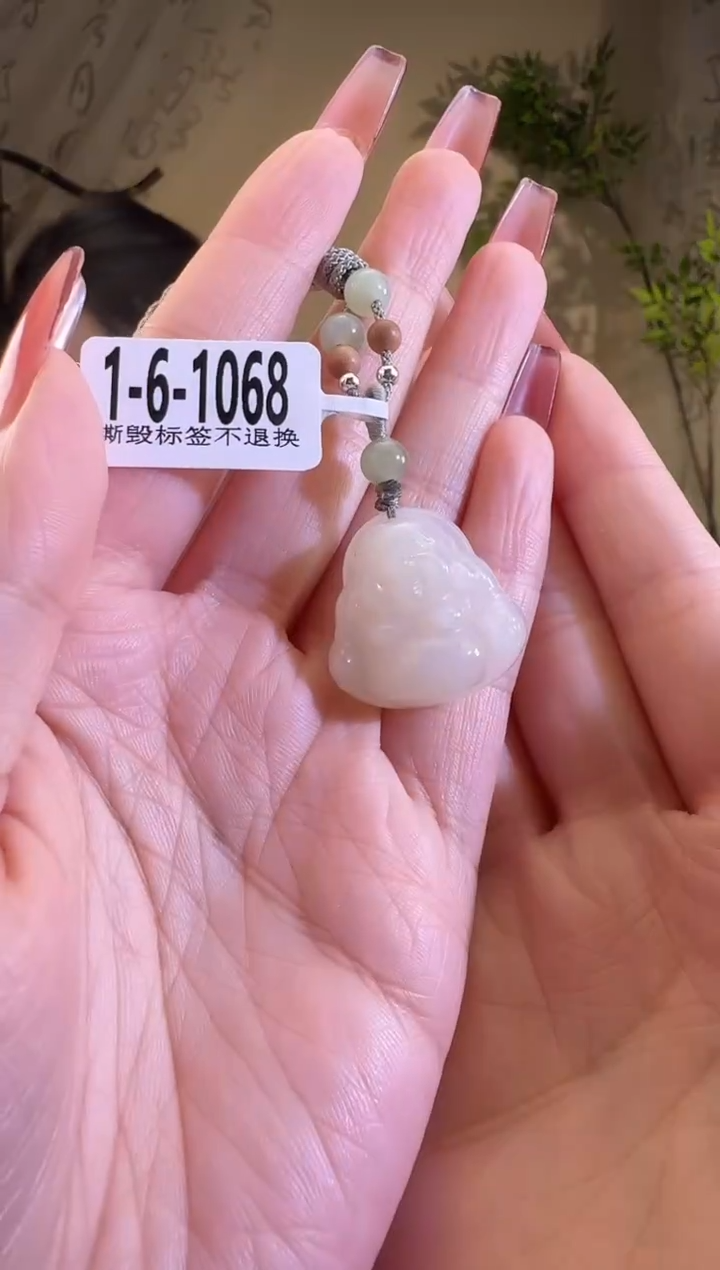 【闪购商品】和田玉颈饰未镶嵌佛公1068