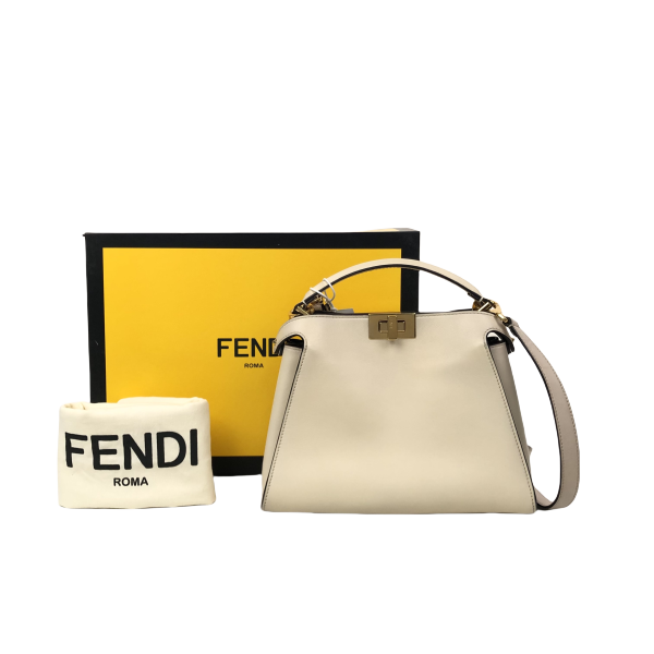 95新/芬迪/包包/市场价17800/250213XL0028