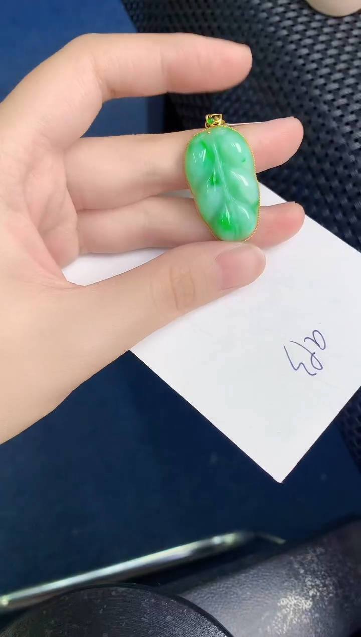【闪购商品】翡翠颈饰18K金镶嵌000000000