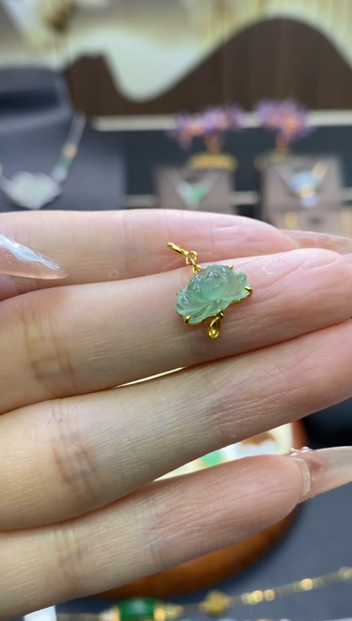 【闪购商品】翡翠颈饰18K金镶嵌净货12317