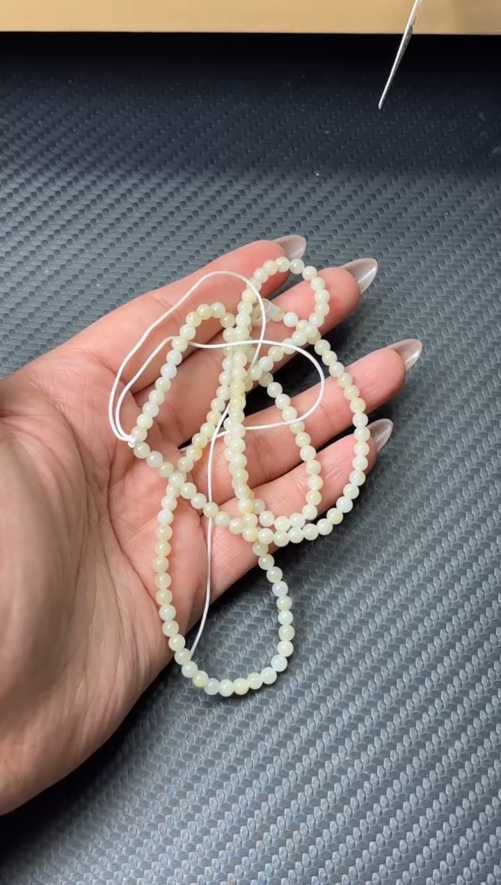 项链未镶嵌和田玉且末米达微色差长链卡4