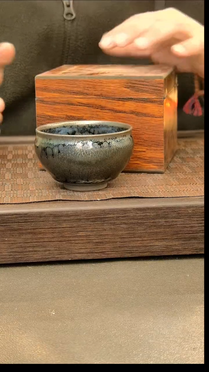 茶盏302=。。。。。。。。。