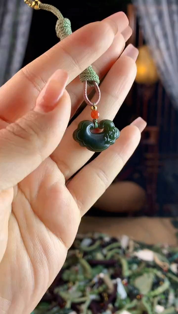 【闪购商品】和田玉挂件未镶嵌多样性发货拍一发一