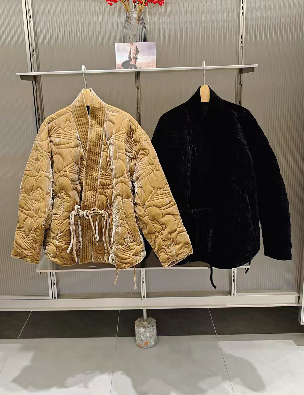 【商场同款】2025冬新品白鸭绒宽松新中式盘扣中长款羽绒服女BC3610