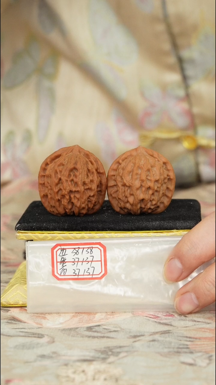 【闪购商品】文玩核桃把件非嫁接北京