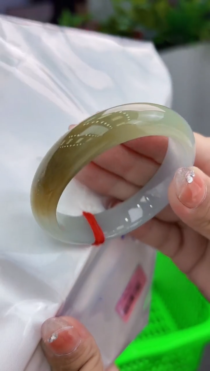 【闪购商品】翡翠手镯未镶嵌翡翠手镯